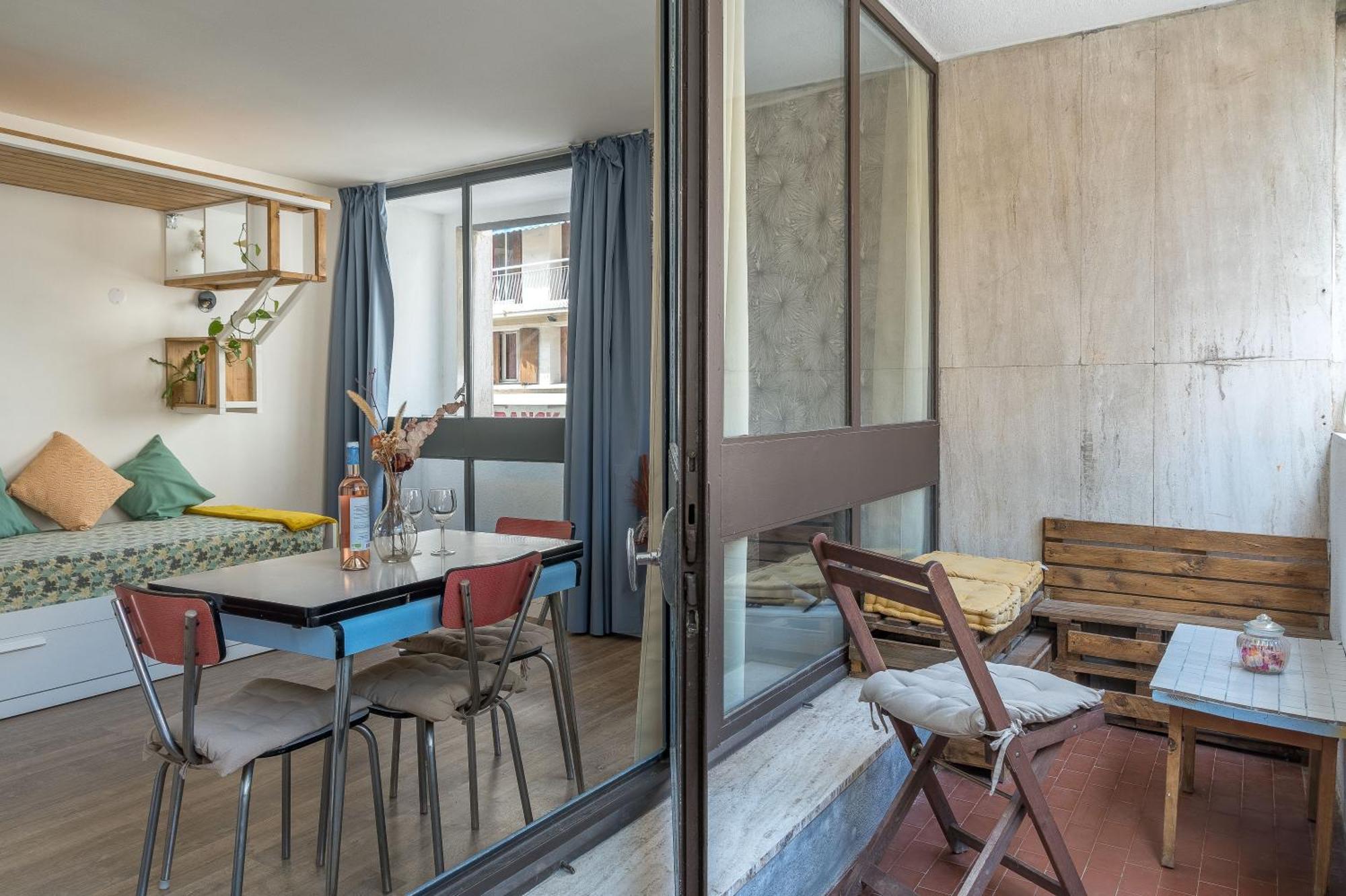 *Las Flores* Joli Studio Avec Balcon مارسيليا المظهر الخارجي الصورة